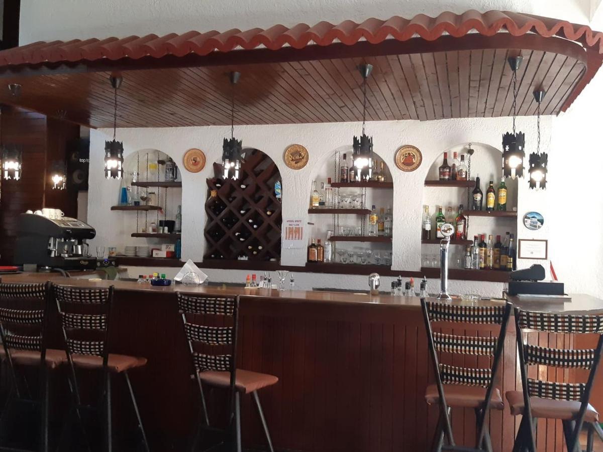 Oasis Hotel Bungalows Rhodes Afantou Bagian luar foto