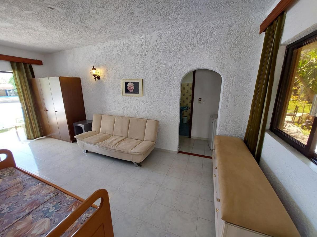 Oasis Hotel Bungalows Rhodes Afantou Bagian luar foto