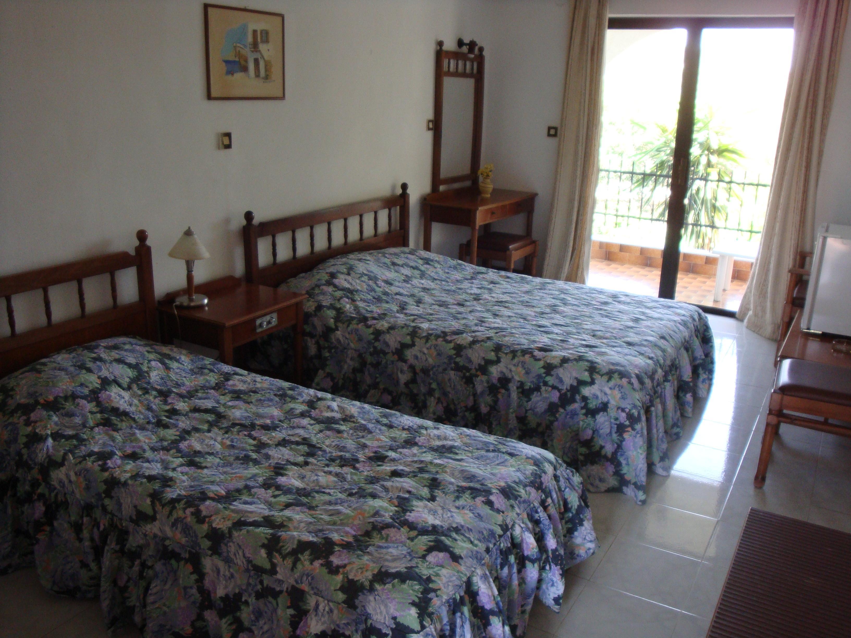 Oasis Hotel Bungalows Rhodes Afantou Bagian luar foto