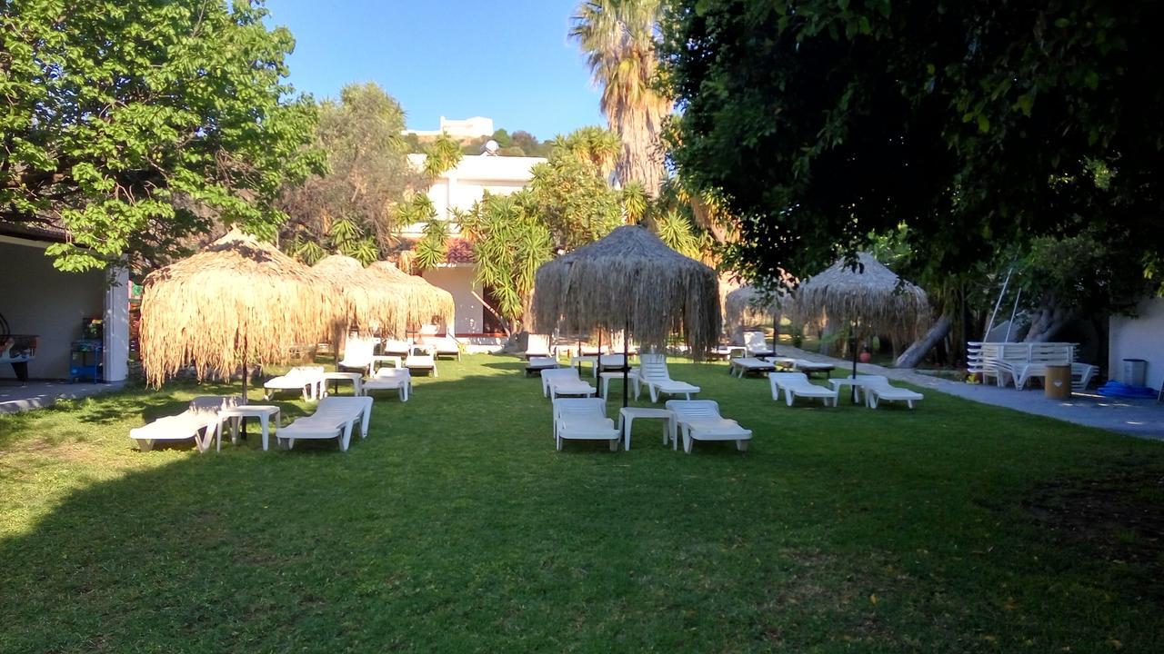 Oasis Hotel Bungalows Rhodes Afantou Bagian luar foto